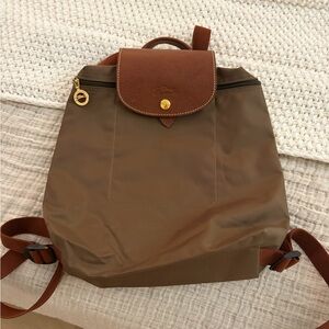 Longchamp Le Pliage Khaki Nylon Backpack with Chestnut Leather Flap